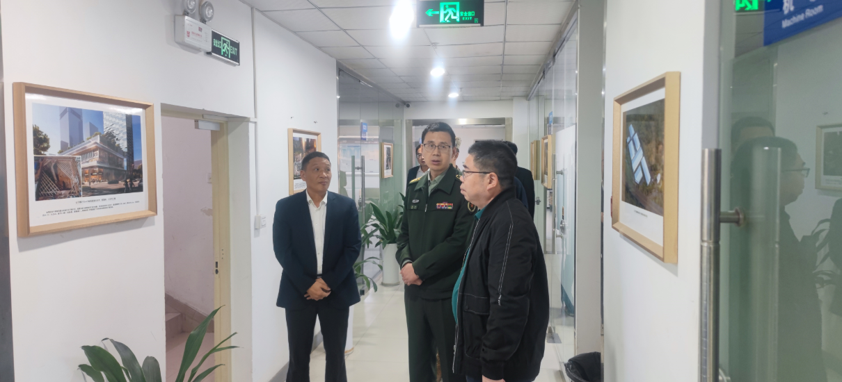 南山區(qū)委常委、區(qū)人武部政委常華一行蒞臨港灣工程公司開展民兵組織整頓潛力調(diào)查座談會(huì)